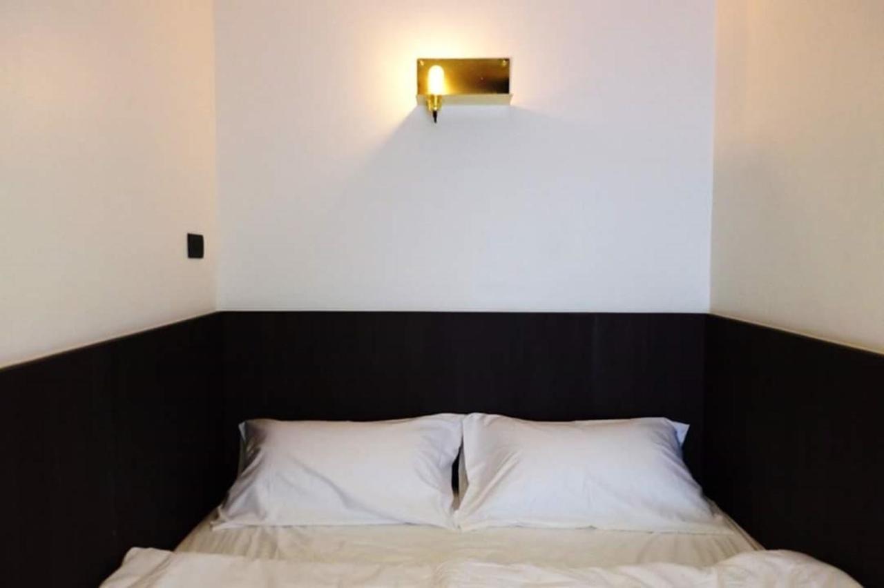 Four Sisters Homestay Bangkok Exterior foto